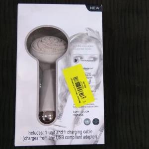 Flawless Cleanse Silicone Face Scrubber and Cleanser