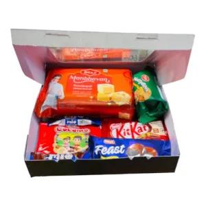 Generic Customizable Christmas Gift Box - Festive Gifting