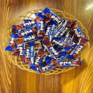 Toren Mio Chocolate Bar Milky Compound 11g x 25Pcs