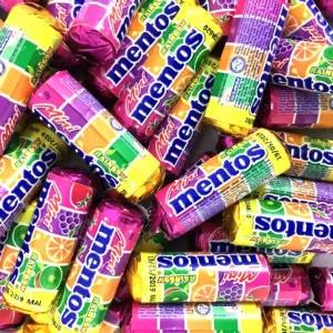 Mini Mentos - Rainbow (Sour)Mixed fruits Sour flavour (5 fla