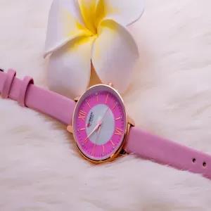 CURREN 2022 Ladies Fashionable Leather Strap Watch