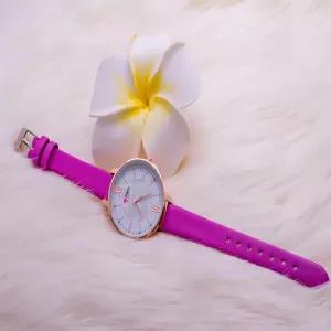 CURREN 2022 Ladies Fashion Leather Strap Watch