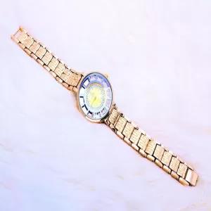 Gold Vinarose Ladies Elegant Rich Look Wrist Watch