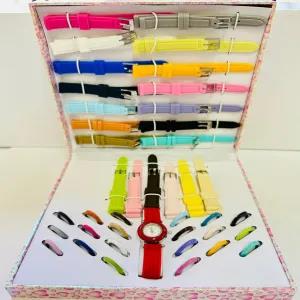 color 21 Straps Womens Casual Wrist Watch