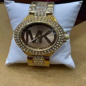 Gold Women Casual Watch