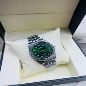 Silver Mens And Boys Casual Wrist Watch