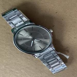 Silver Men wrist Citizen watch