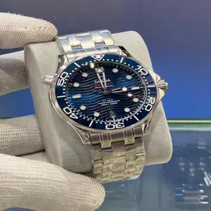 Silver Seamaster Silver Automatic Mens Watch