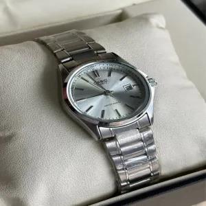 Silver Womens Casual Fashion TWOTONE /Silver Watch