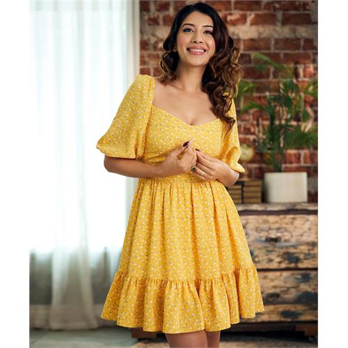 Back Detailed Half Sleeve Chiffon Dress