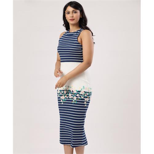 ITY Body-Hugging Printed Maxi Dress