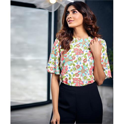 Sleeve Flared Printed Top-Green Base