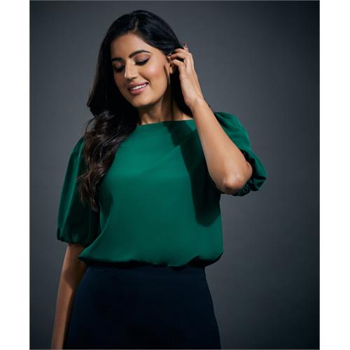 Wide neck Solid chiffons formal top- Green