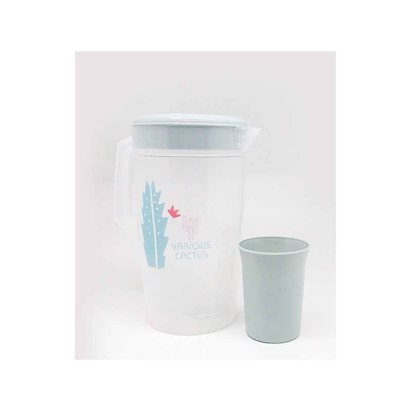 Plastic Jug With 4 Cups