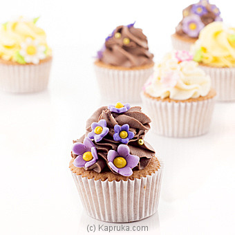 Kapruka Vanilla & Chocolate Mix Cupcakes 12Pcs
